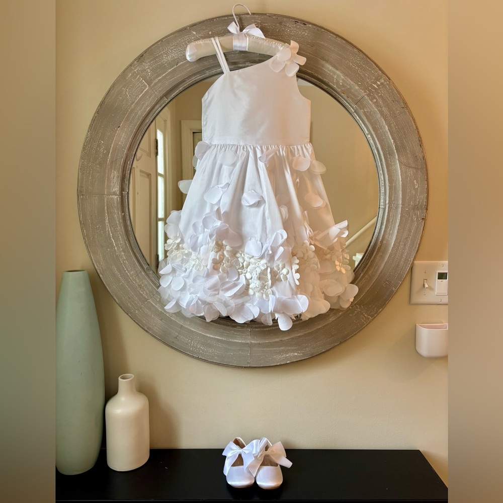 Marchesa Notte Mini floral-appliqué tulle flower girl dress 4T and shoes